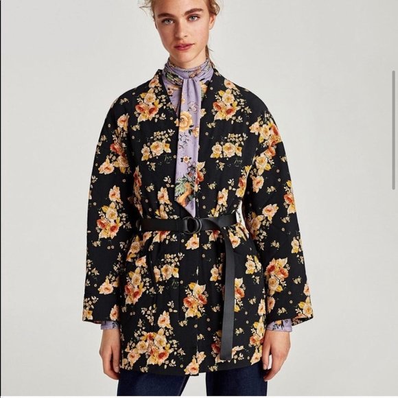 Zara Women’s Oversized Black Floral Kimono Jacket - Picture 16 of 16